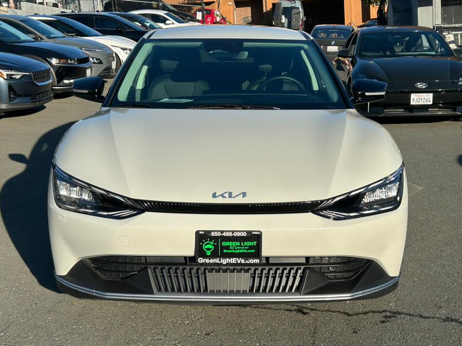 2024 Kia EV6 Light photo 2
