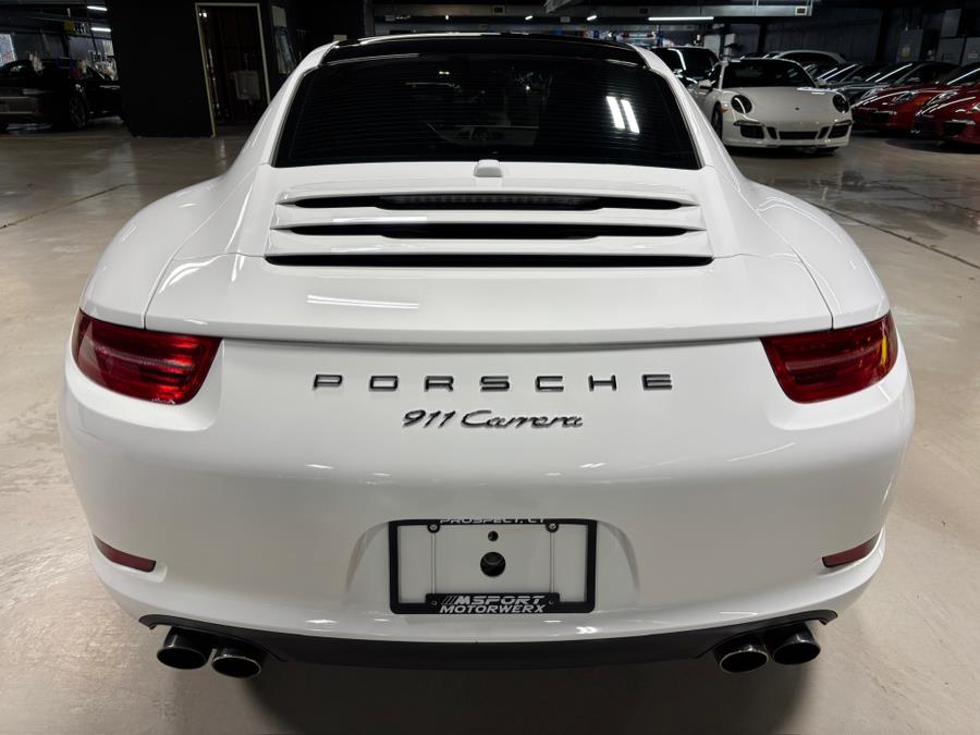 2015 Porsche 911 photo 3