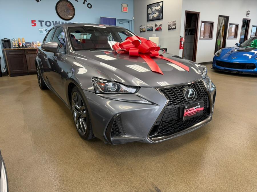 2020 Lexus IS 350 F SPORT AWD photo 3