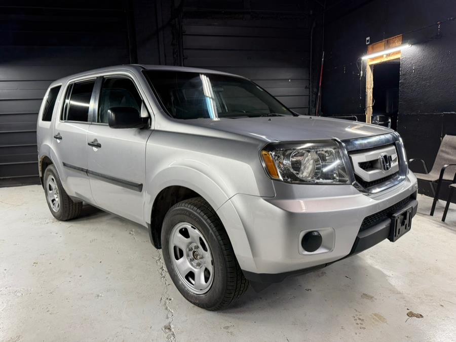2011 Honda Pilot 4WD 4dr LX, available for sale in East Windsor, Connecticut | STS Automotive. East Windsor, Connecticut