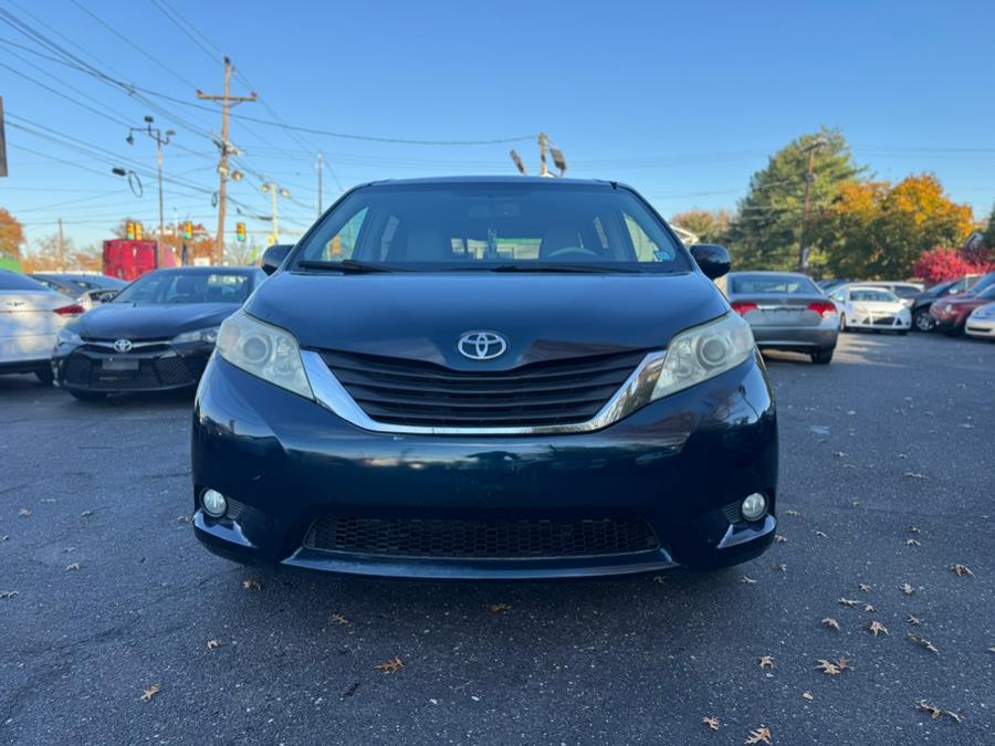 2011 Toyota Sienna