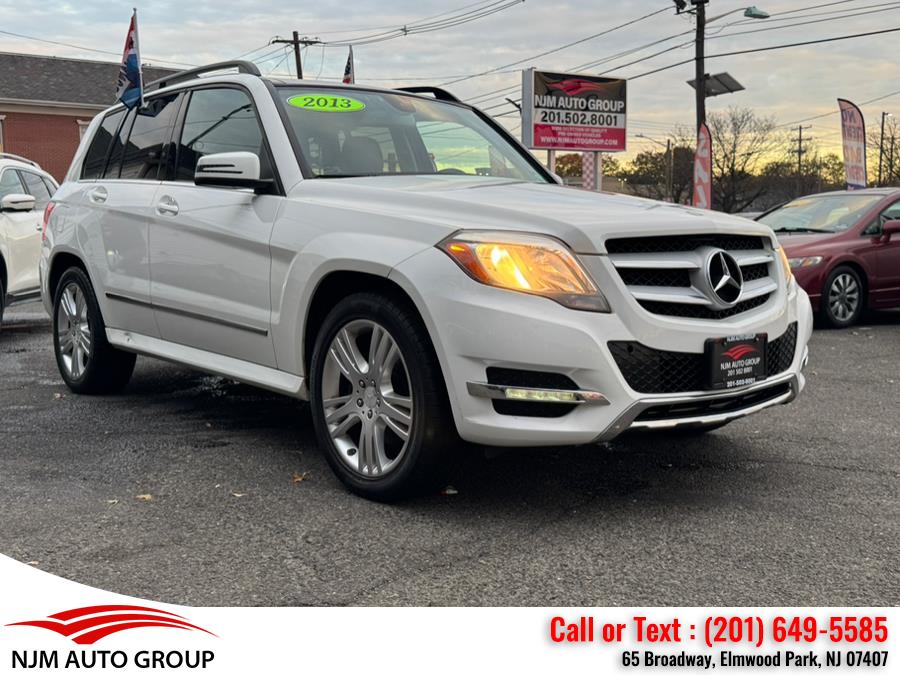 2013 Mercedes-Benz GLK-Class 4MATIC 4dr GLK 350, available for sale in Elmwood Park, New Jersey | NJM Auto Group. Elmwood Park, New Jersey