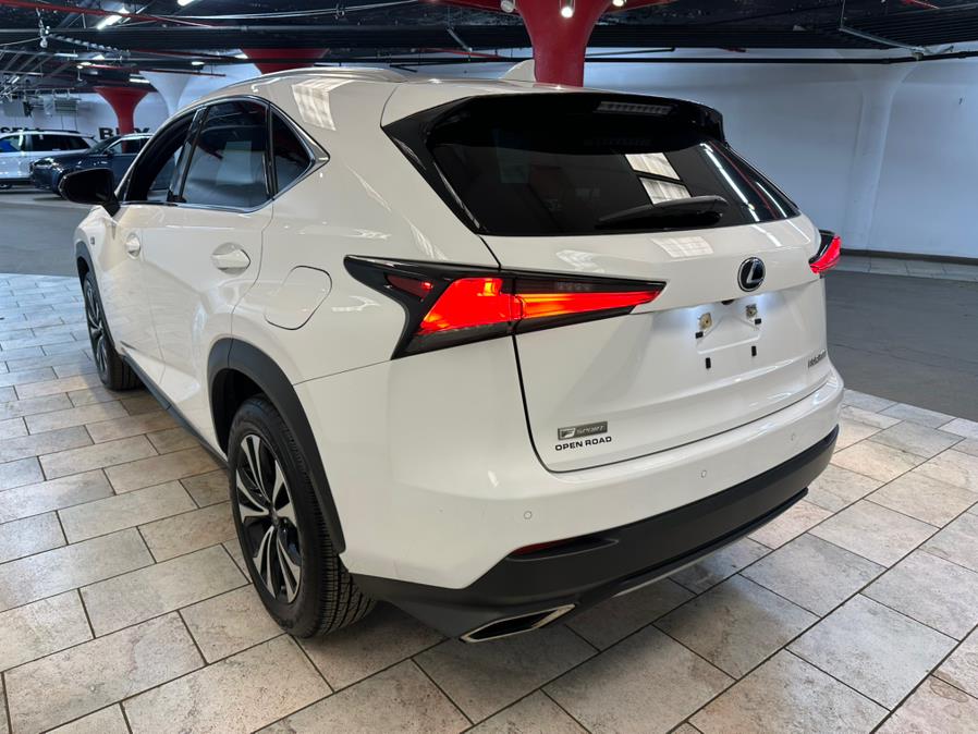 2021 Lexus NX 300 F SPORT AWD photo 3