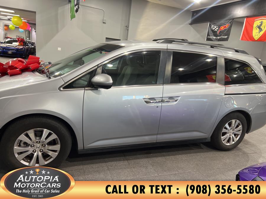 2016 Honda Odyssey SE photo 3