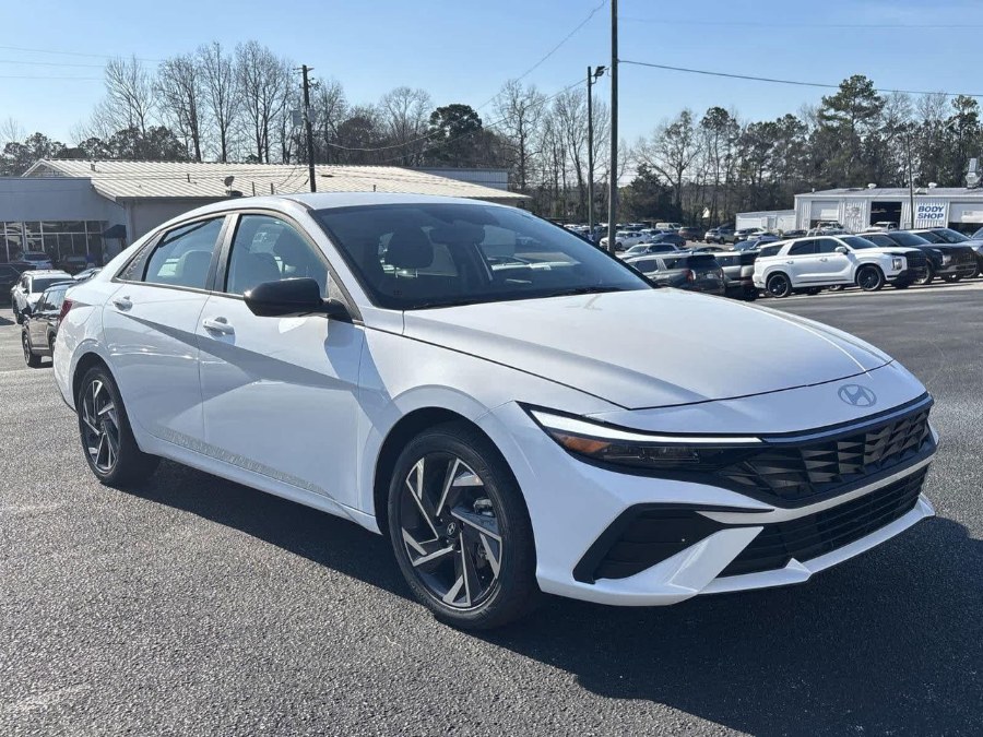 New 2026 Hyundai Elantra in Brooklyn, New York | Affordable Auto Leasing LLC. Brooklyn, New York