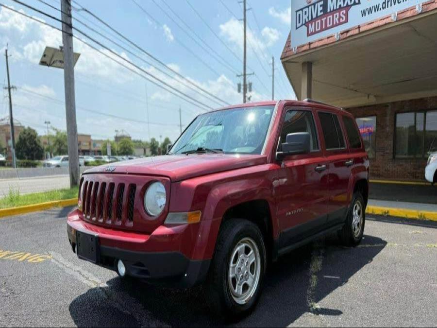 2012 Jeep Patriot 4WD 4dr Sport, available for sale in BURLINGTON, New Jersey | Tri States Auto Group. BURLINGTON, New Jersey