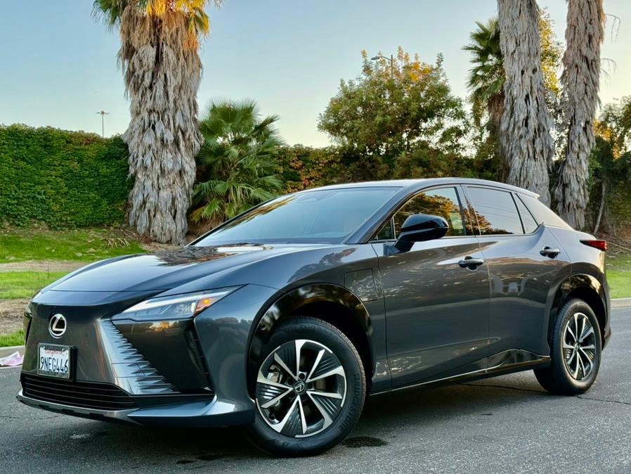 2024 Lexus RZ RZ 300e Premium FWD w/20" wheels, available for sale in Tarzana, California | Ivanna Auto. Tarzana, California