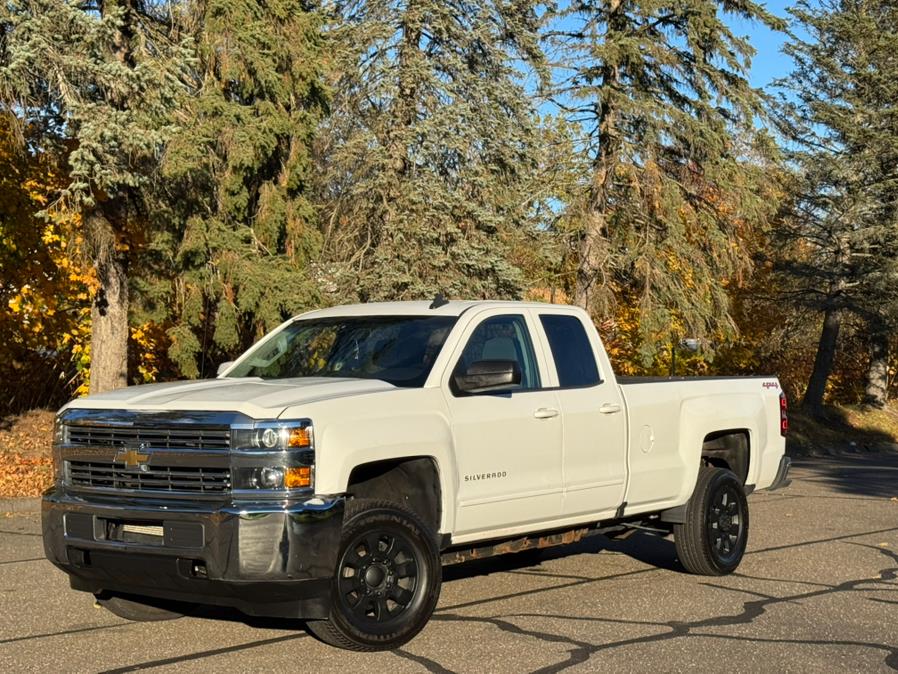 Used 2017 Chevrolet Silverado 2500HD in Waterbury, Connecticut | Platinum Auto Care. Waterbury, Connecticut