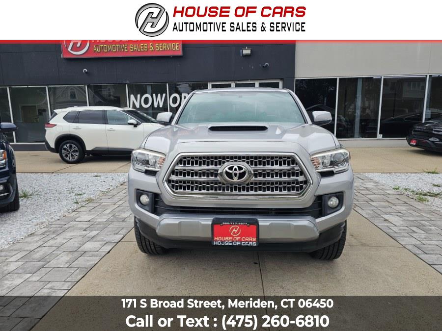 Used 2017 Toyota Tacoma in Meriden, Connecticut | House of Cars CT. Meriden, Connecticut