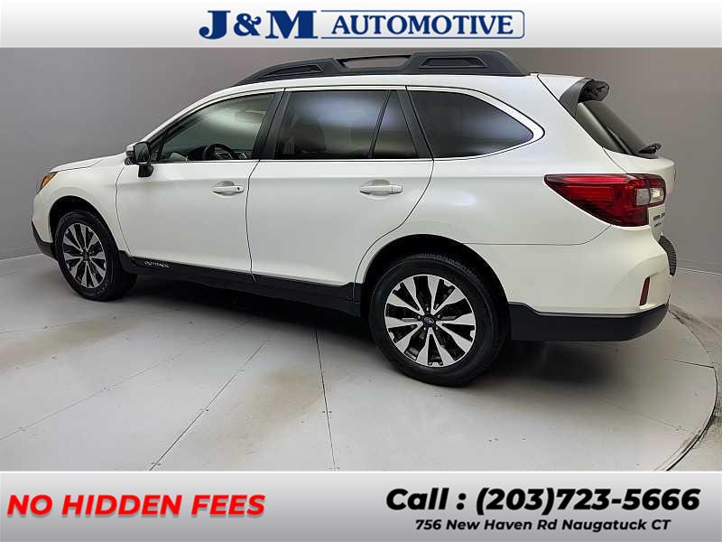 2015 Subaru Outback 2.5i Limited photo 2