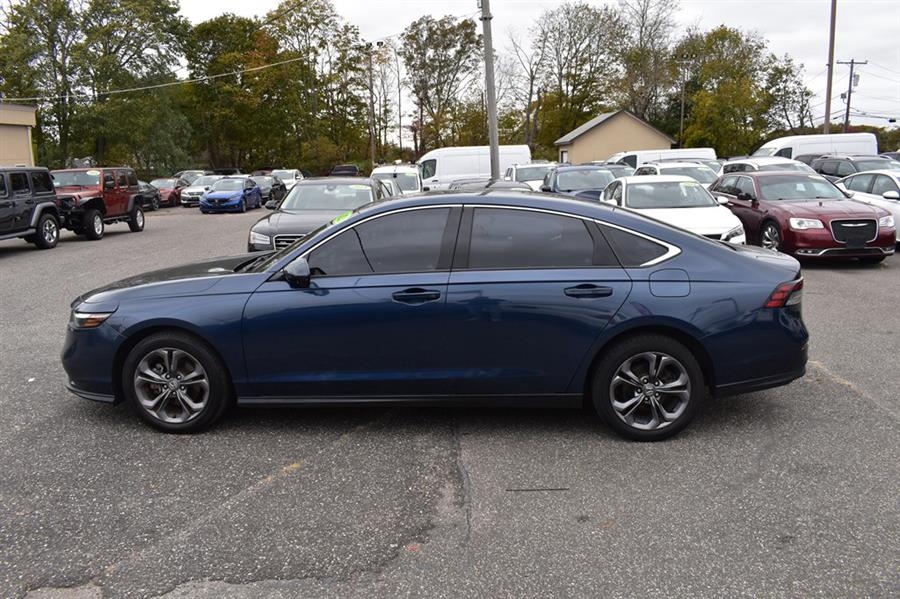 2023 Honda Accord EX photo 4