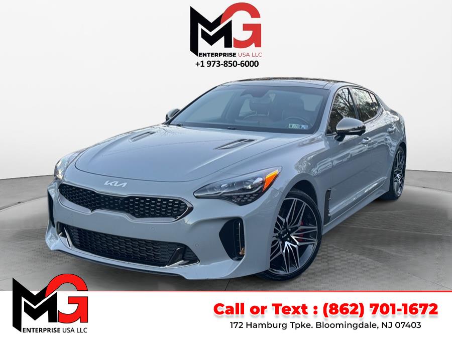 2022 Kia Stinger GT2's photo