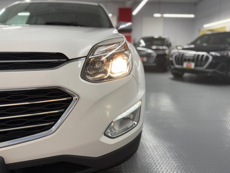 2017 Chevrolet Equinox Premier photo 4