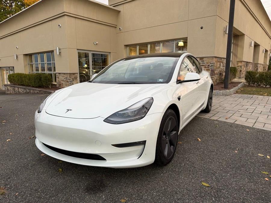 2022 Tesla Model 3 Long Range photo 3
