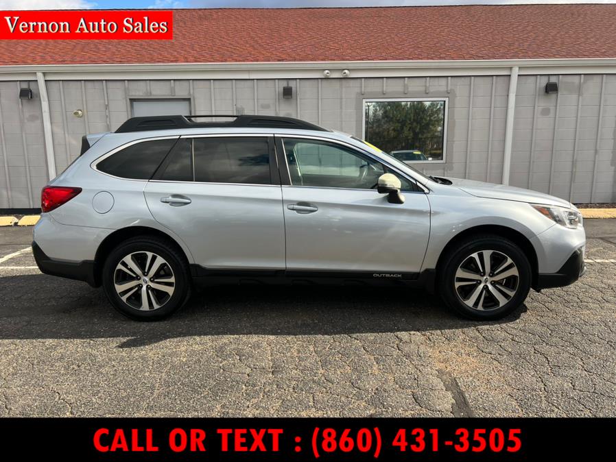 2019 Subaru Outback Limited photo 4