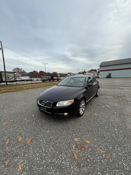 Used 2013 Volvo S80 in Springfield, Massachusetts | Auto Globe LLC. Springfield, Massachusetts