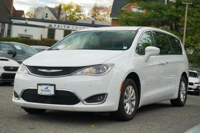 Used 2019 Chrysler Pacifica in Yonkers, New York | Westchester Auto Group. Yonkers, New York