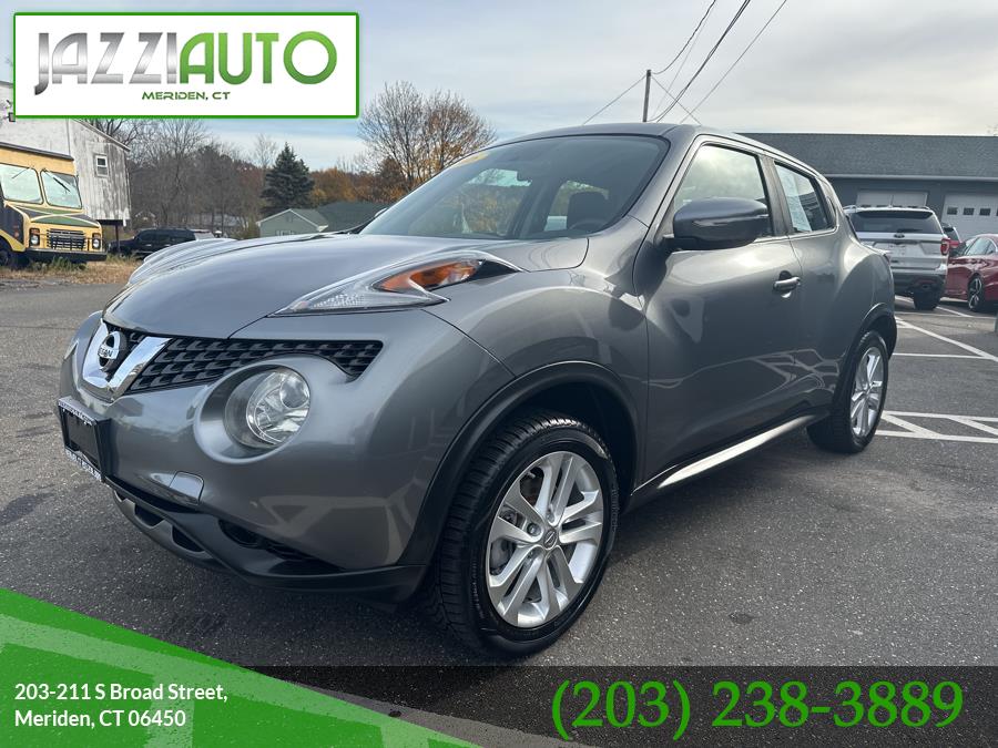 2016 Nissan Juke S photo 3