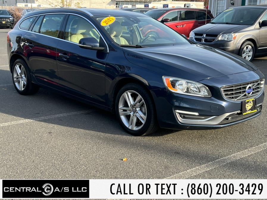 2015 Volvo V60 T5 Platinum AWD photo 3