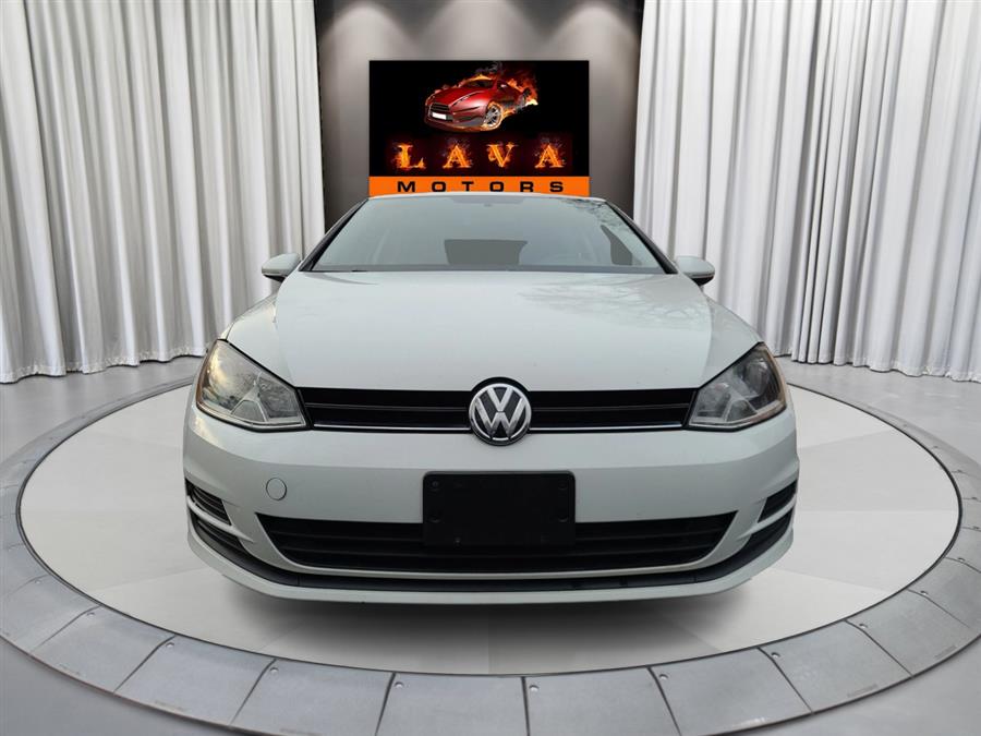 2015 Volkswagen Golf TSI S photo 2