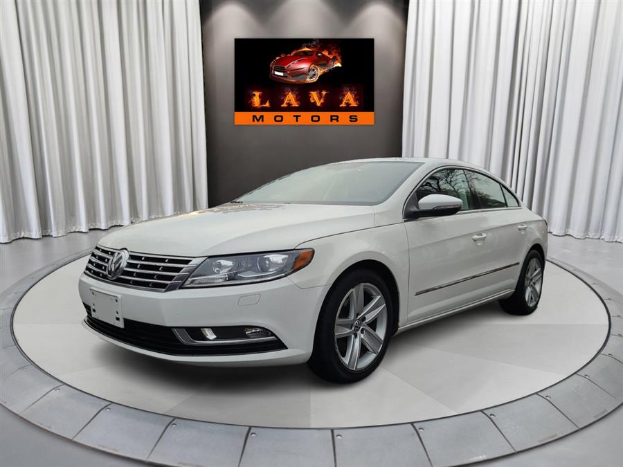 2014 Volkswagen CC Sport photo 2