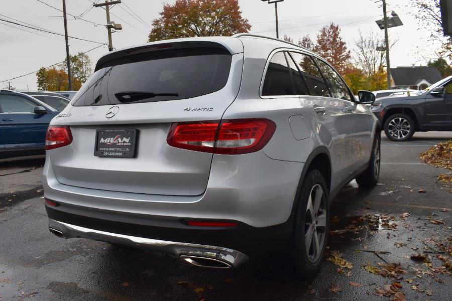 2016 Mercedes Benz GLC 4MATIC 300 photo 4