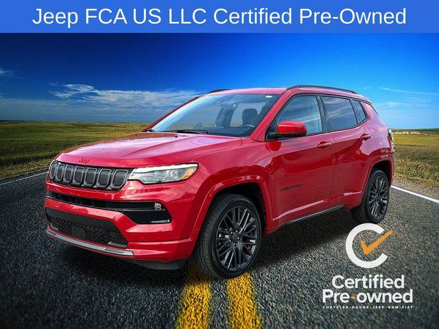 Used 2022 Jeep Compass in Avon, Connecticut | Sullivan Automotive Group. Avon, Connecticut