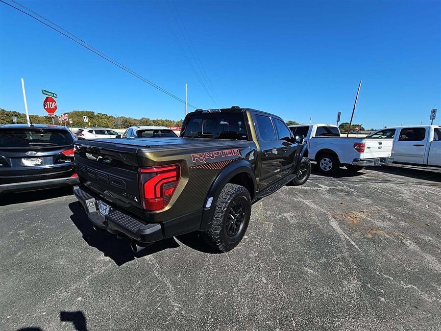 2025 Ford F-150 Raptor photo 2