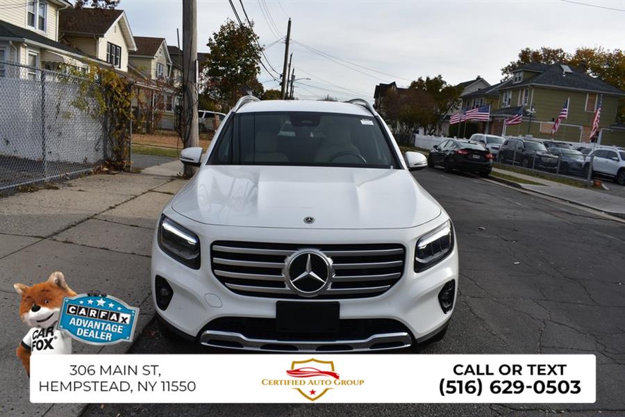 2025 Mercedes Benz GLB 250 4MATIC photo 2