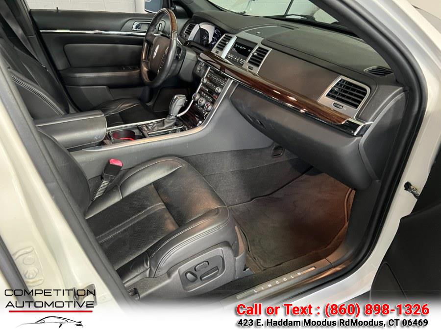 2010 Lincoln MKS Base photo 3