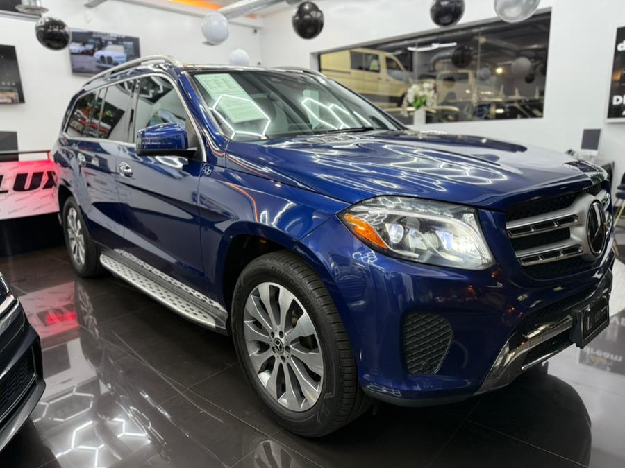 Used 2018 Mercedes-Benz GLS in Jersey City, New Jersey | Luxe Auto Galleria. Jersey City, New Jersey