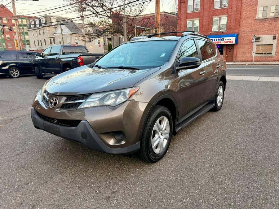 Used 2015 Toyota RAV4 in Shelton, Connecticut | Center Motorsports LLC. Shelton, Connecticut