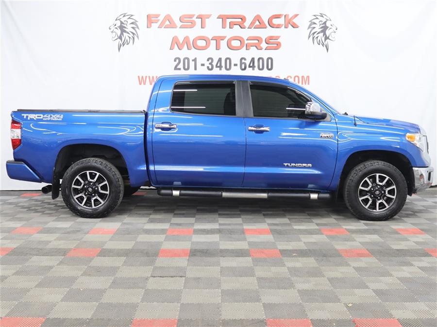 2017 Toyota Tundra CrewMax Limited photo 4