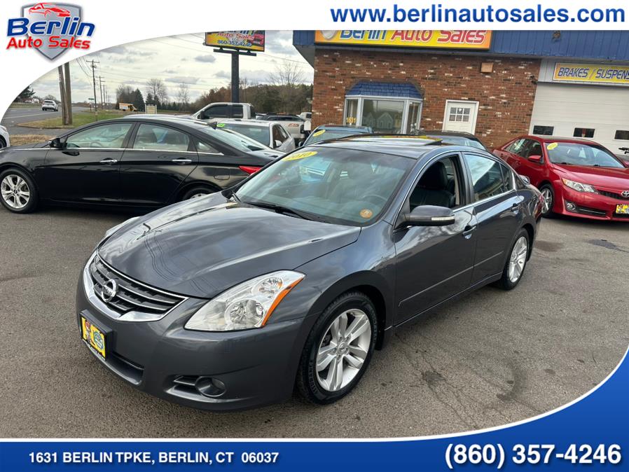 Used 2010 Nissan Altima in Berlin, Connecticut | Berlin Auto Sales LLC. Berlin, Connecticut