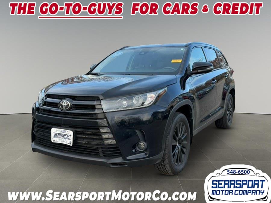 2019 Toyota Highlander SE's photo