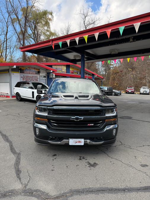 2018 Chevrolet Silverado 1500 photo 2