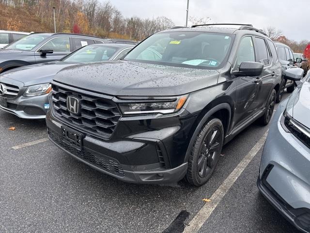 Used 2025 Honda Pilot in Avon, Connecticut | Sullivan Automotive Group. Avon, Connecticut