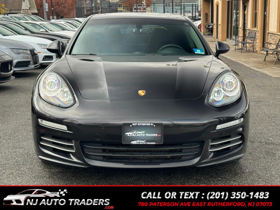 2014 Porsche Panamera 4S photo 4
