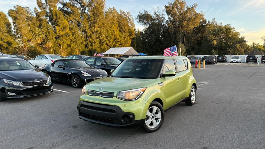Used Kia Soul Base Auto 2018 | Mickeys Driver Mart. Orlando, Florida