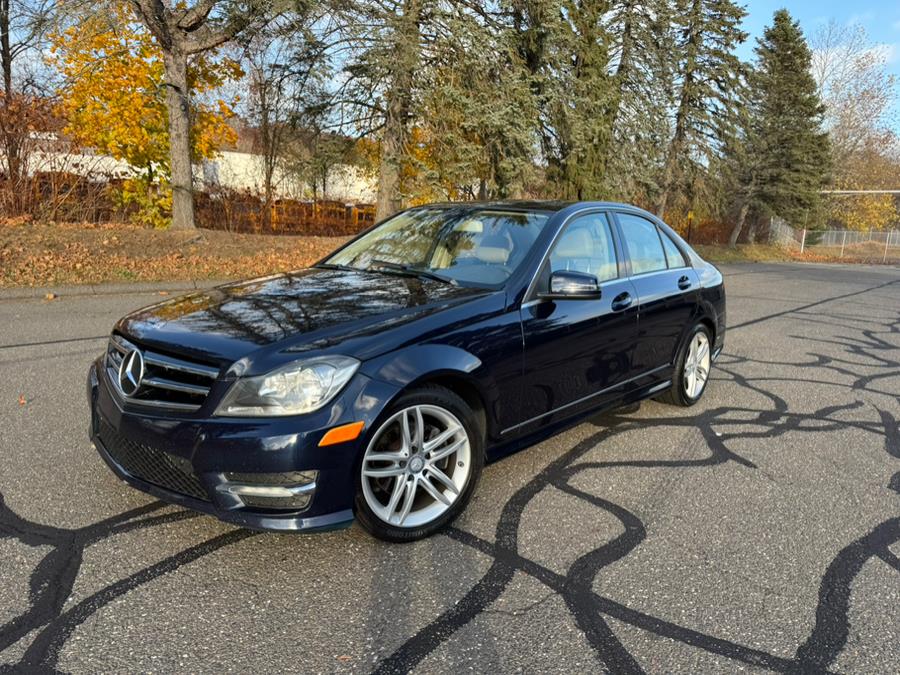 Used Mercedes-Benz C-Class 4dr Sdn C 250 Sport 2014 | Platinum Auto Care. Waterbury, Connecticut