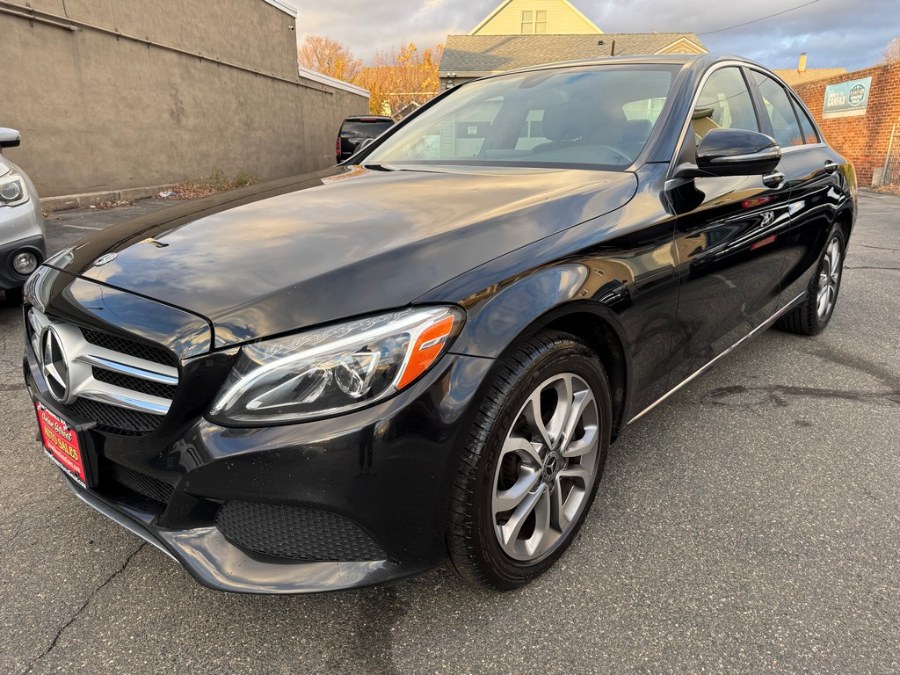 2018 Mercedes Benz C 300 4MATIC Sedan photo 2
