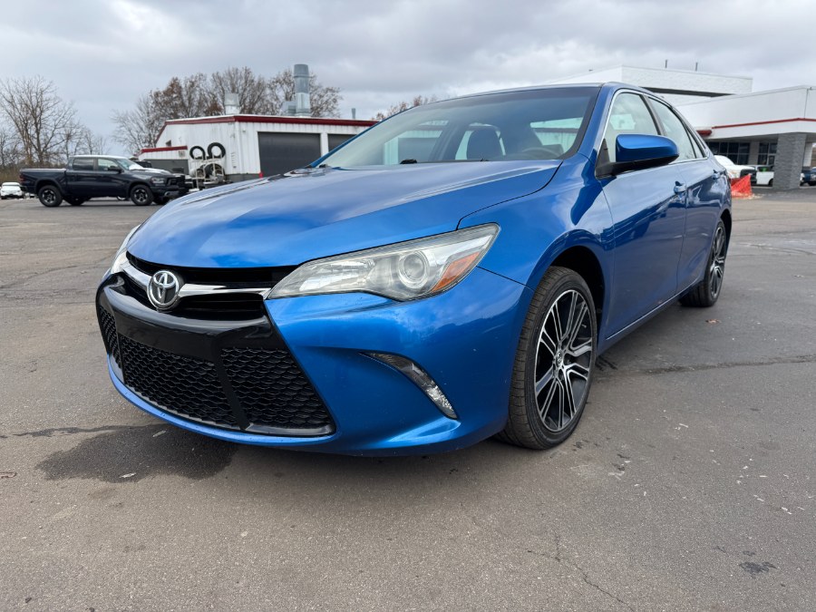2016 Toyota Camry 4dr Sdn I4 Auto SE (Natl), available for sale in Ortonville, Michigan | Marsh Auto Sales LLC. Ortonville, Michigan