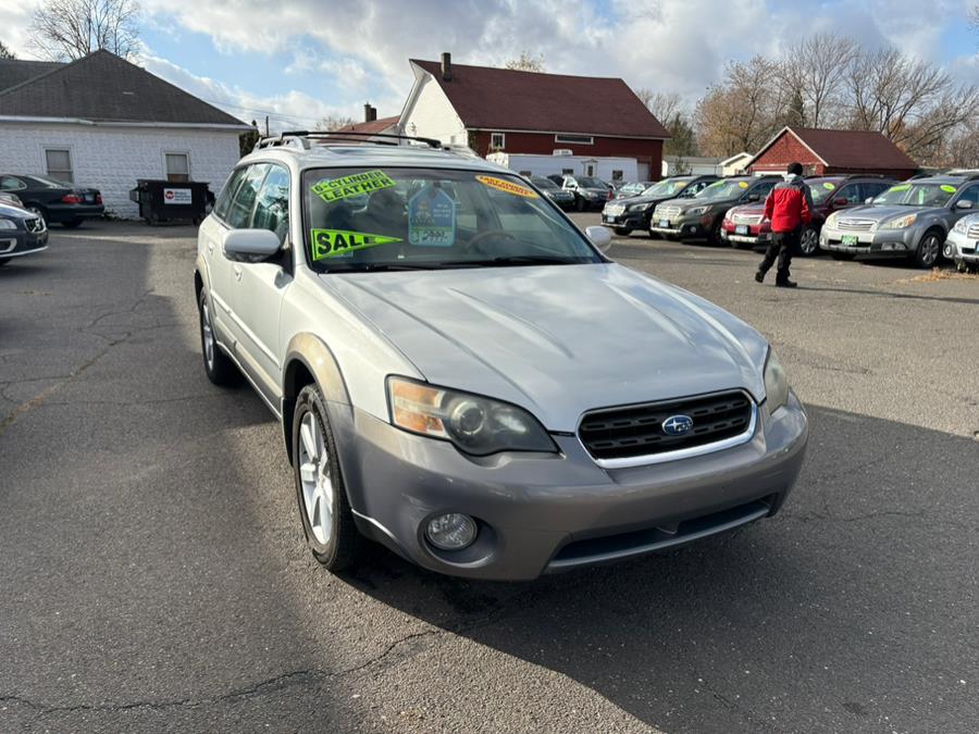 Used 2005 Subaru Legacy Wagon in East Windsor, Connecticut | CT Car Co LLC. East Windsor, Connecticut
