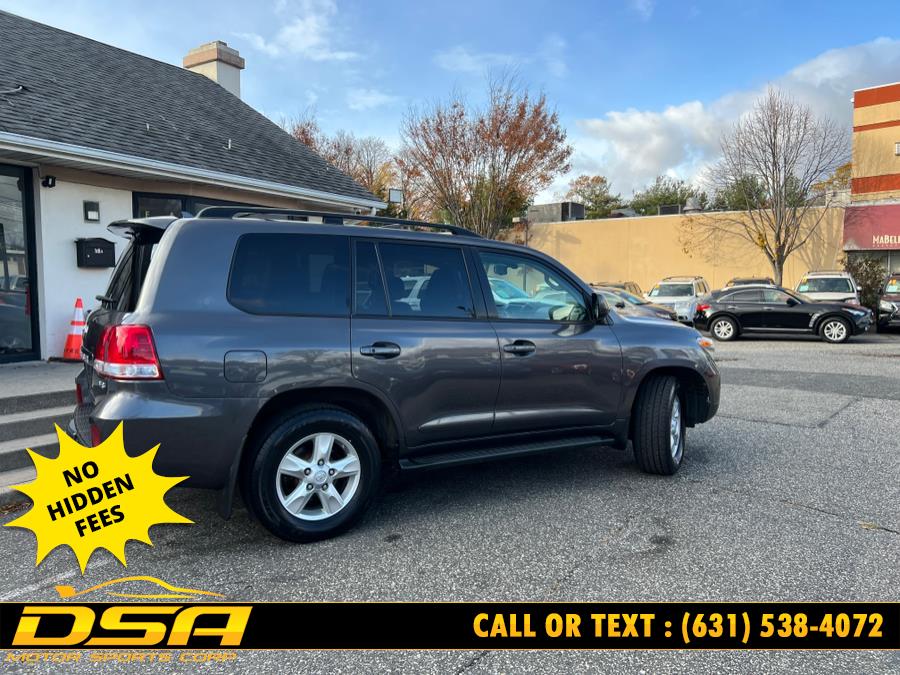 2010 Toyota Land Cruiser VX photo 3