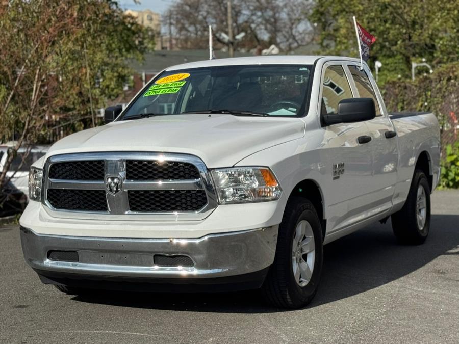 2024 RAM Ram 1500 Classic SLT's photo