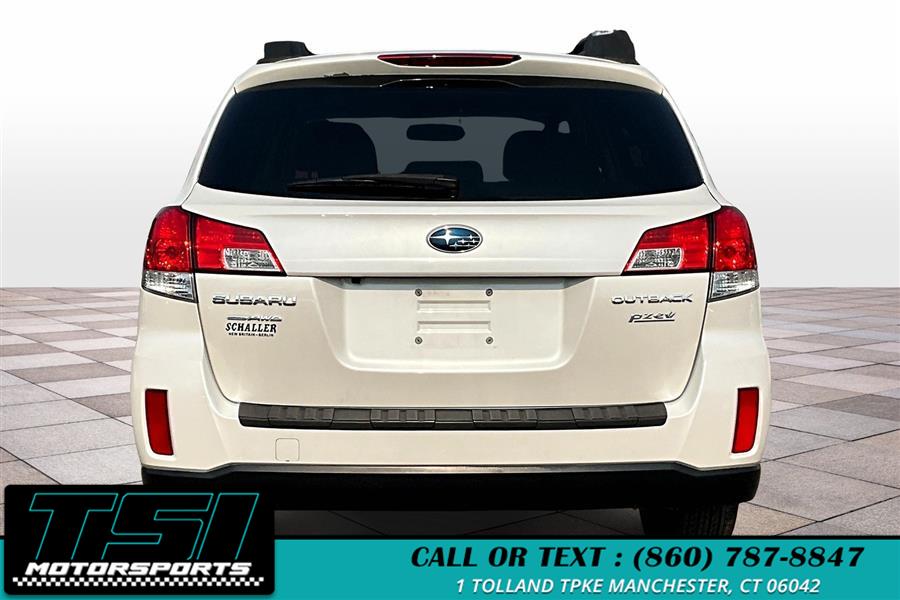 2013 Subaru Outback 2.5i Premium photo 3