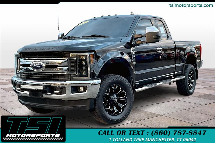 2017 Ford F-250 Super Duty XLT's photo