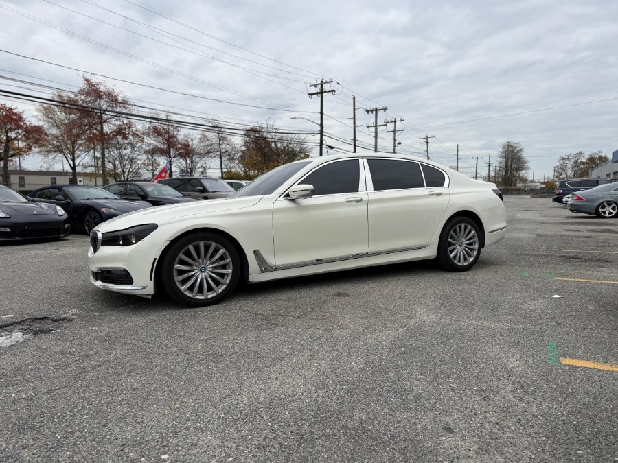 Used 2017 BMW 7 Series in Hicksville, New York | REGAL AUTOHAUS Auto Service and Sales. Hicksville, New York