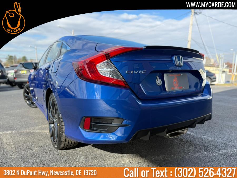 2019 Honda Civic Sport photo 2