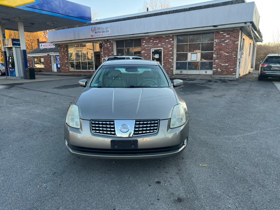 2005 Nissan Maxima 4dr Sdn V6 Auto 3.5 SE, available for sale in Swansea, Massachusetts | Gas On The Run. Swansea, Massachusetts